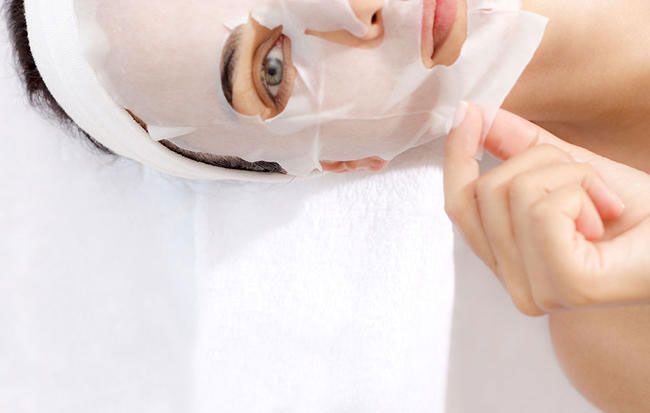 cach-su-dung-nuoc-hoa-hong-4 cách sử dụng nước hoa hồng với mặt nạ lotion