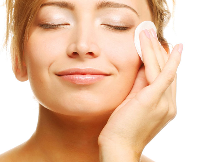 mẹo sử dụng nước hoa hồng