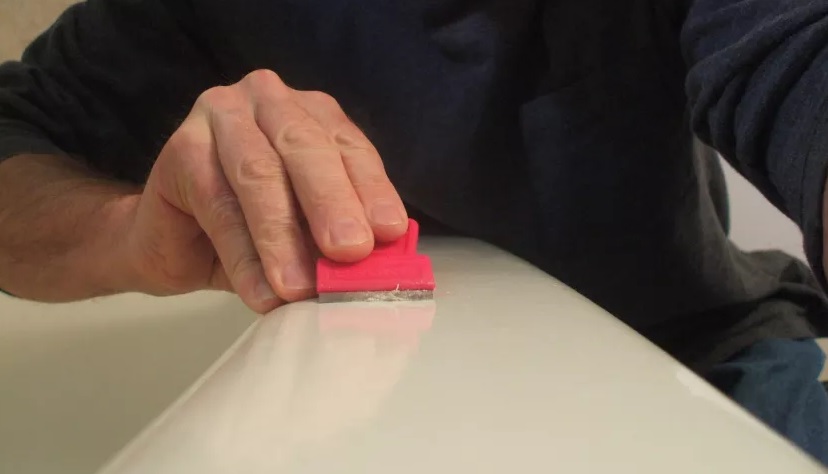 Làm sạch bề mặt bồn đến khi mọi thứ trở nên sáng bóng Làm sạch bề mặt bồn đến khi mọi thứ trở nên sáng bóng