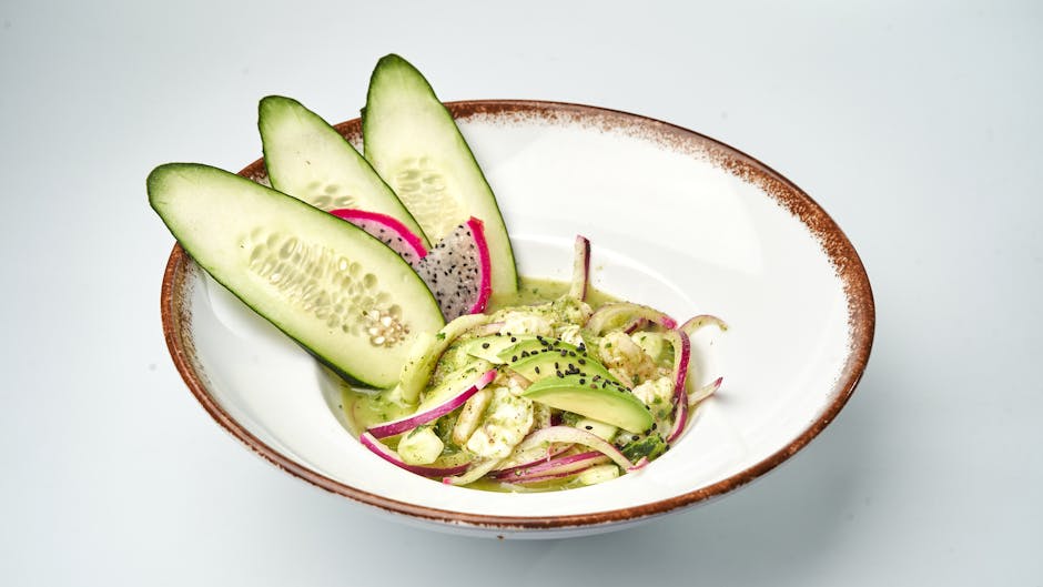 đĩa thức ăn nhiều màu sắc