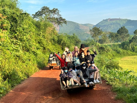 du lịch thiện nguyện Việt Nam