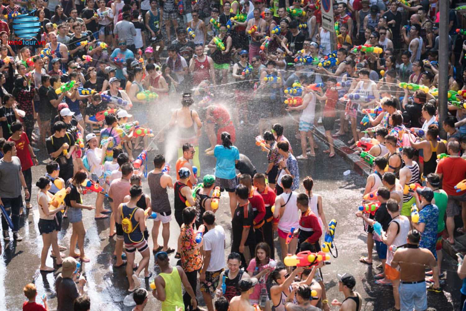 Lễ hội té nước Songkran Lễ hội té nước Songkran