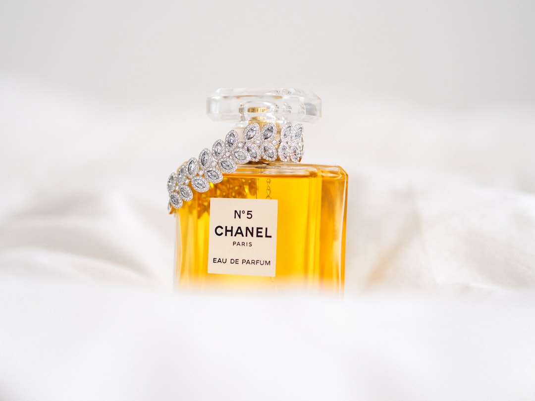 tinh dầu cúc la mã, hoa cúc la mã, da dịu nhẹ